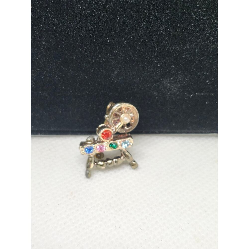 Vintage Spinning Wheel With Rhinestones Pin Brooch*read*